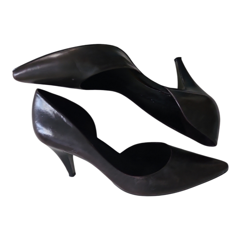 Gianni Bini Black D'Orsay Cut Heels
